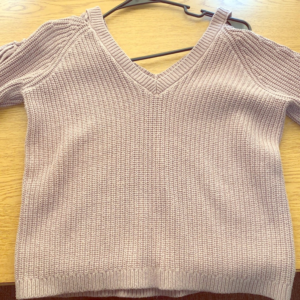 Faded woven pink sweater